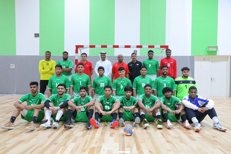 منتخب الناشئين لكرة اليد يعسكر في نادي دبا الحصن